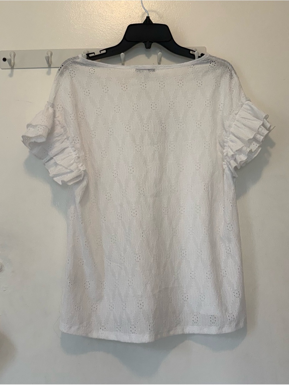 Women’s White Eyelet Ruffle Sleeve Tee - Picture 3 of 12